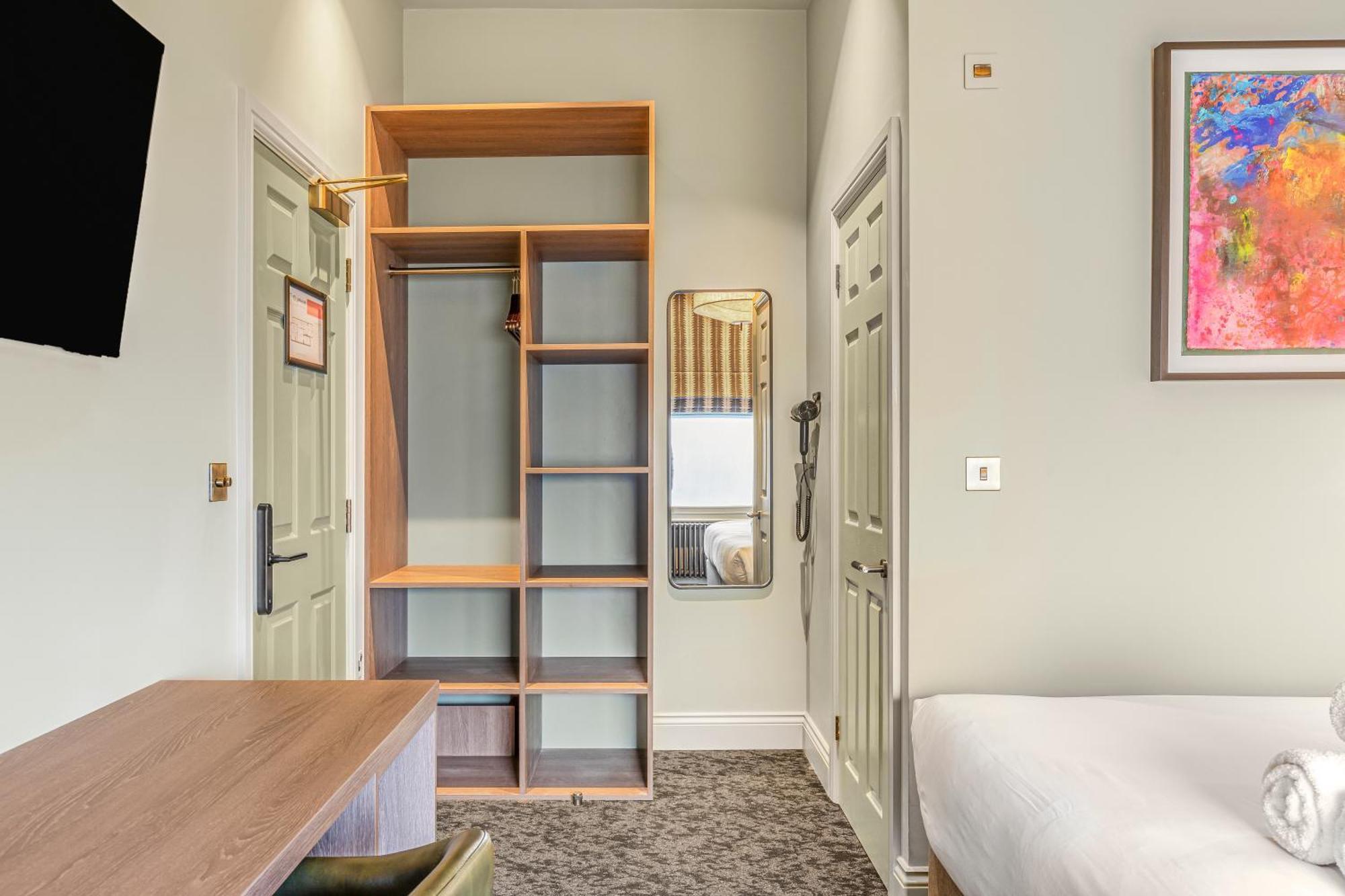 Clapham Guest House Лондон Экстерьер фото