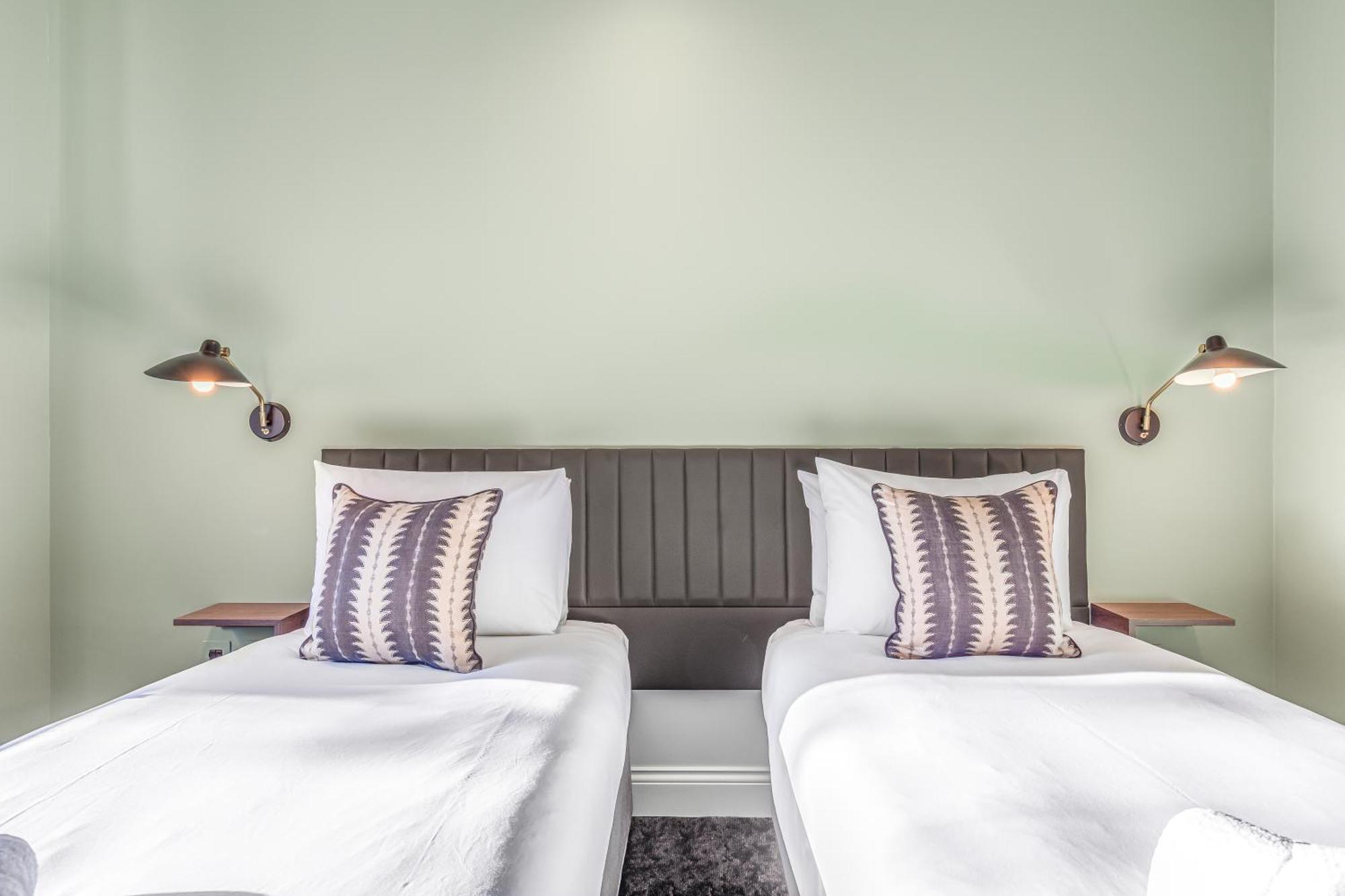 Clapham Guest House Лондон Экстерьер фото