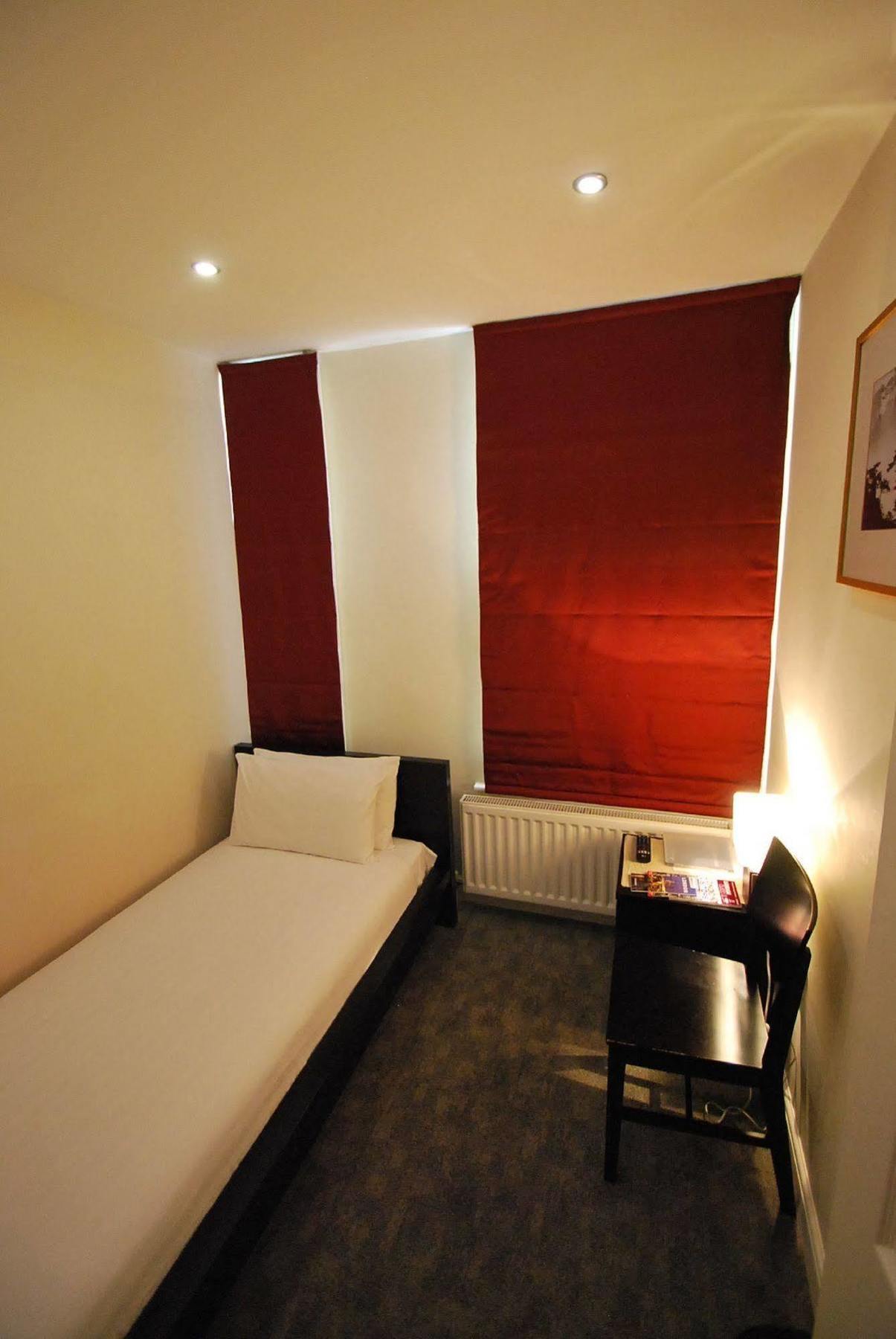 Clapham Guest House Лондон Экстерьер фото